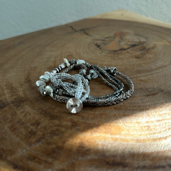 Stella and Dot Wrap Bracelet - Picture 2 of 4